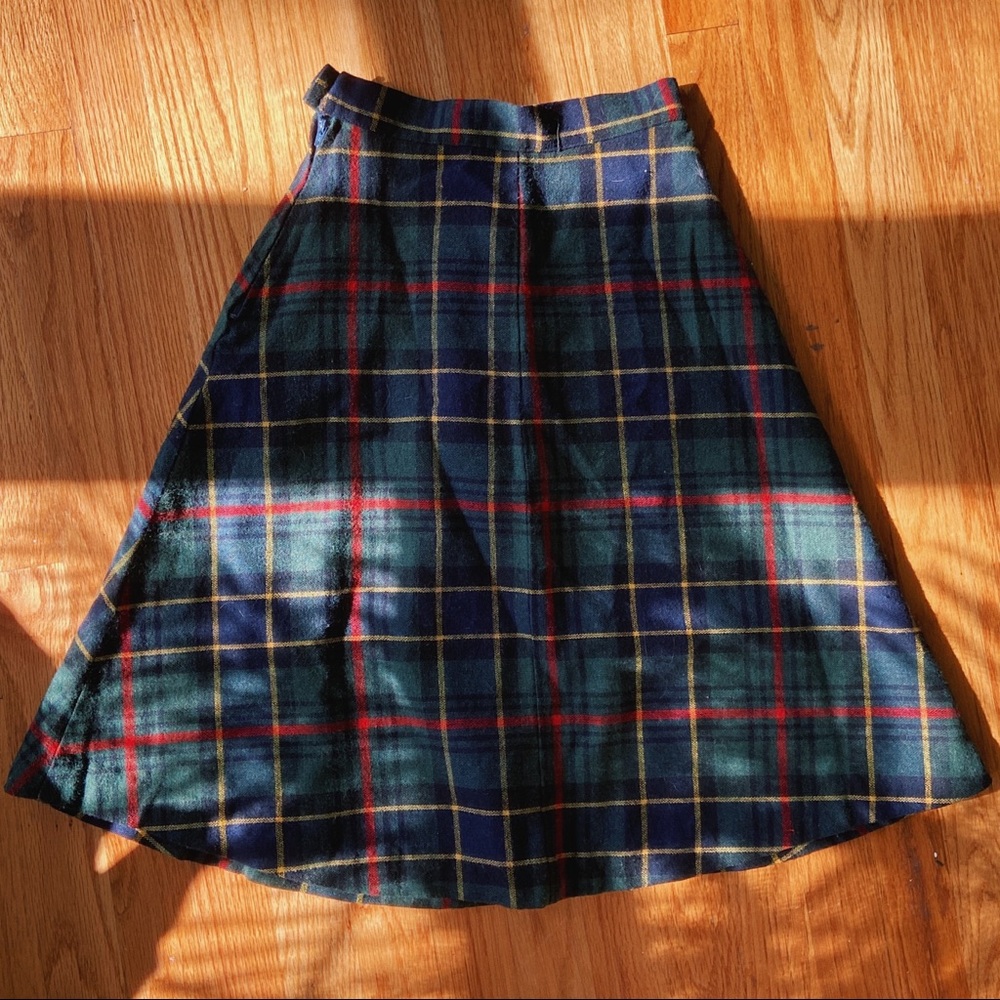 Vintage A line plaid skirt